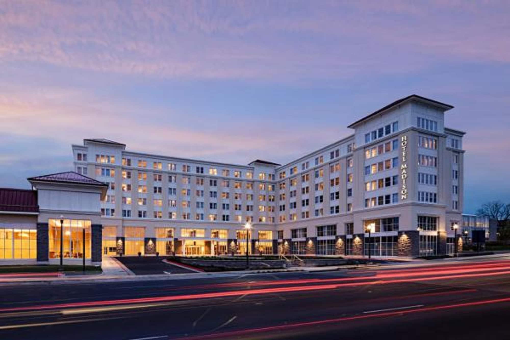Hotel Madison & Shenandoah Conference Ctr. Harrisonburg Exterior photo